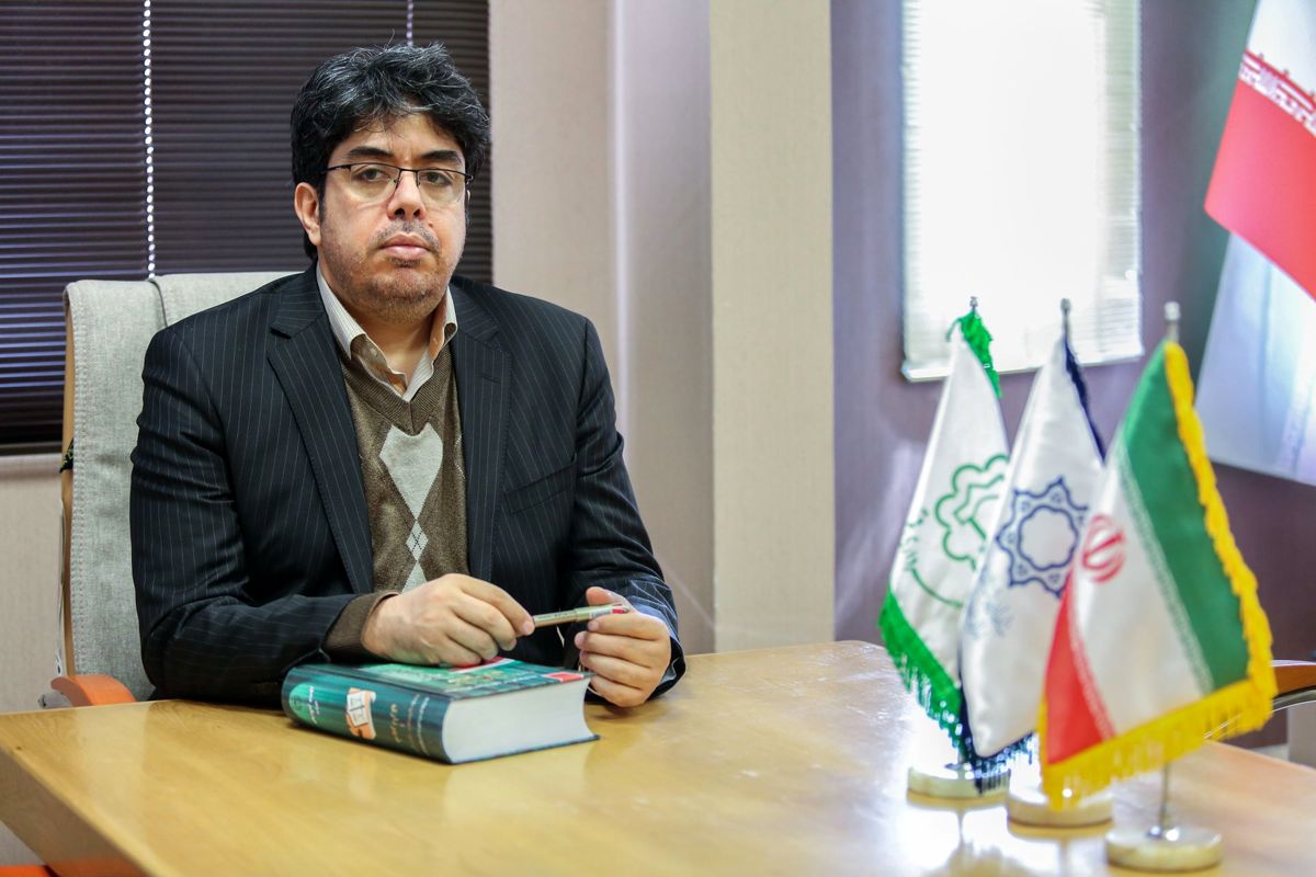 علیرضا خاکی