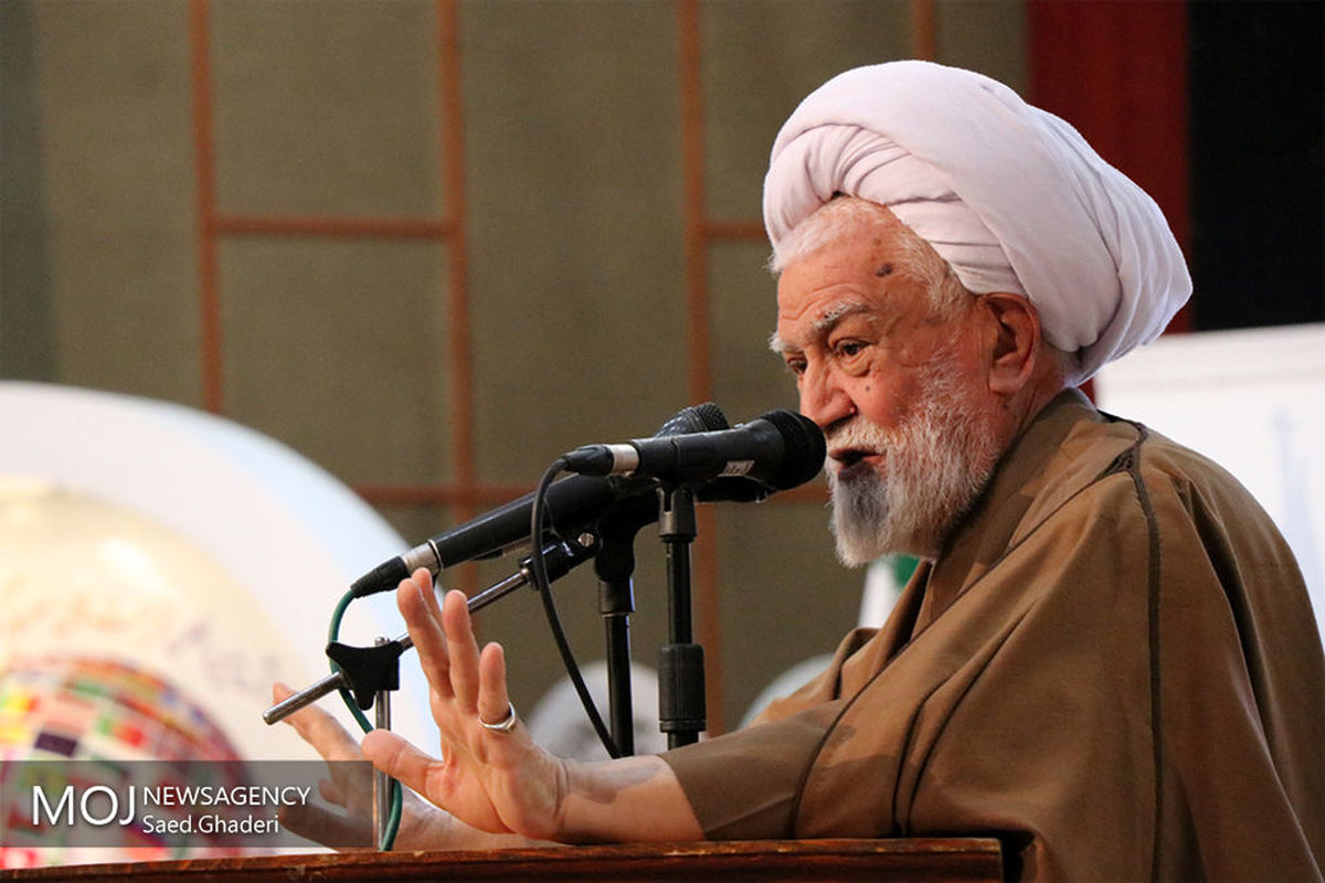 آیت الله نعیم آبادی امام جمعه بندرعباس