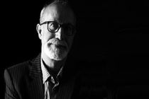 مرتضی مختاری یک هنرمند و یک معلم اخلاق بود