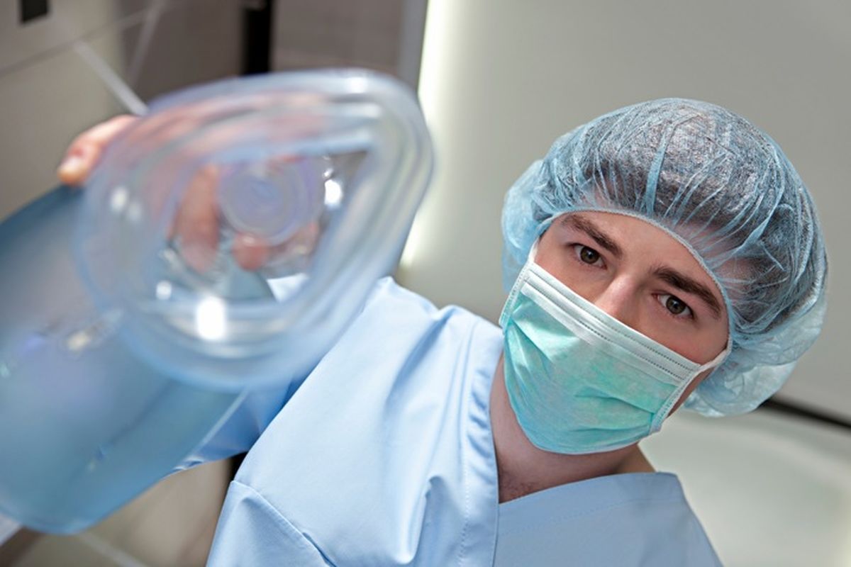 متخصص بیهوشی