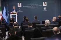 رونمایی از اولین اوراق مرابحه ارزی بانک ملت توسط رئیس کل بانک مرکزی