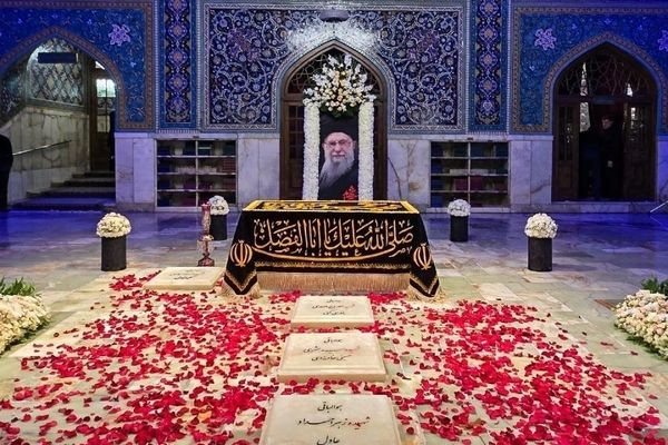 جامعه مدرسین و مجلس خبرگان مراسم ختم آقای شهید ایران را برگزار می‌کنند