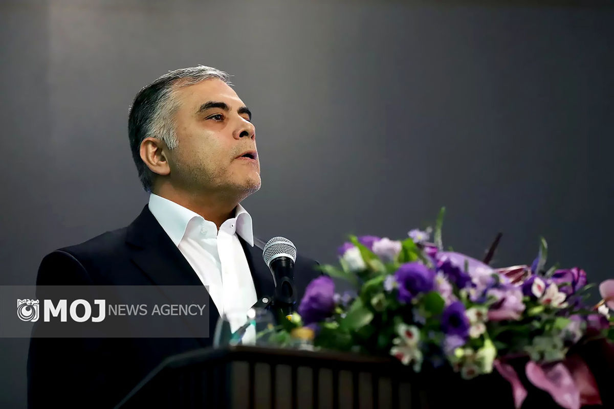 محسن پاک‌نژاد - وزیر نفت