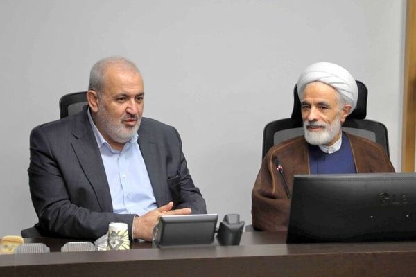 افزایش ظرفیت ۱۵ هزار مگاوات انرژی تجدیدپذیر در دستور کار وزارت نیرو است