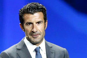 لوئیس فیگو به بارسلونا هشدار داد