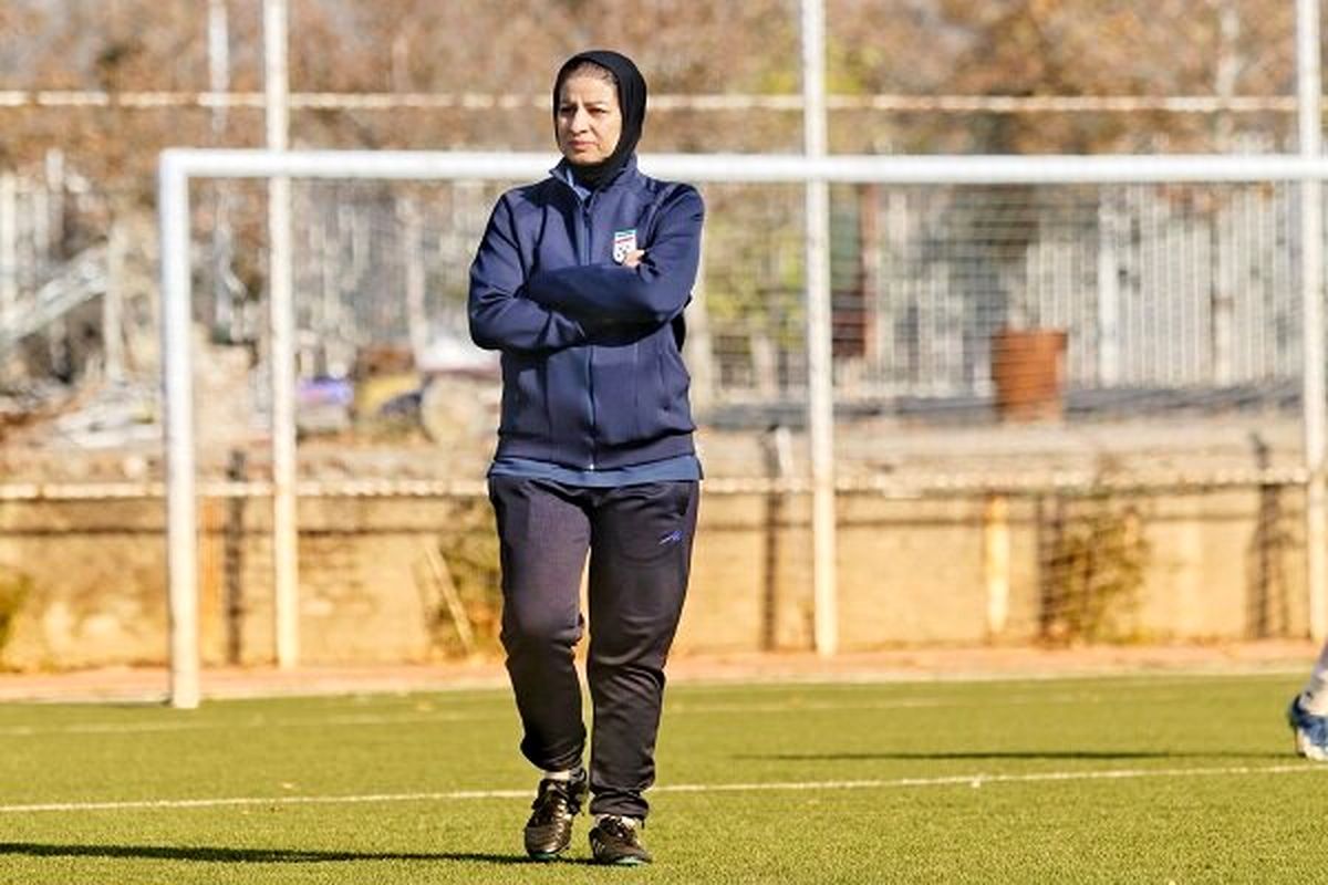 مریم آزمون ، سرمربی تیم ملی فوتبال زنان
