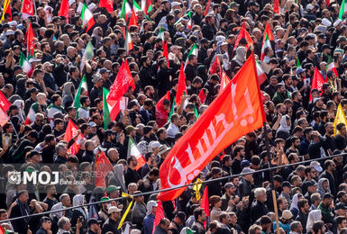 فعالان سینما و مدیران برای بدرقه رهبر شهید حضور یافتند