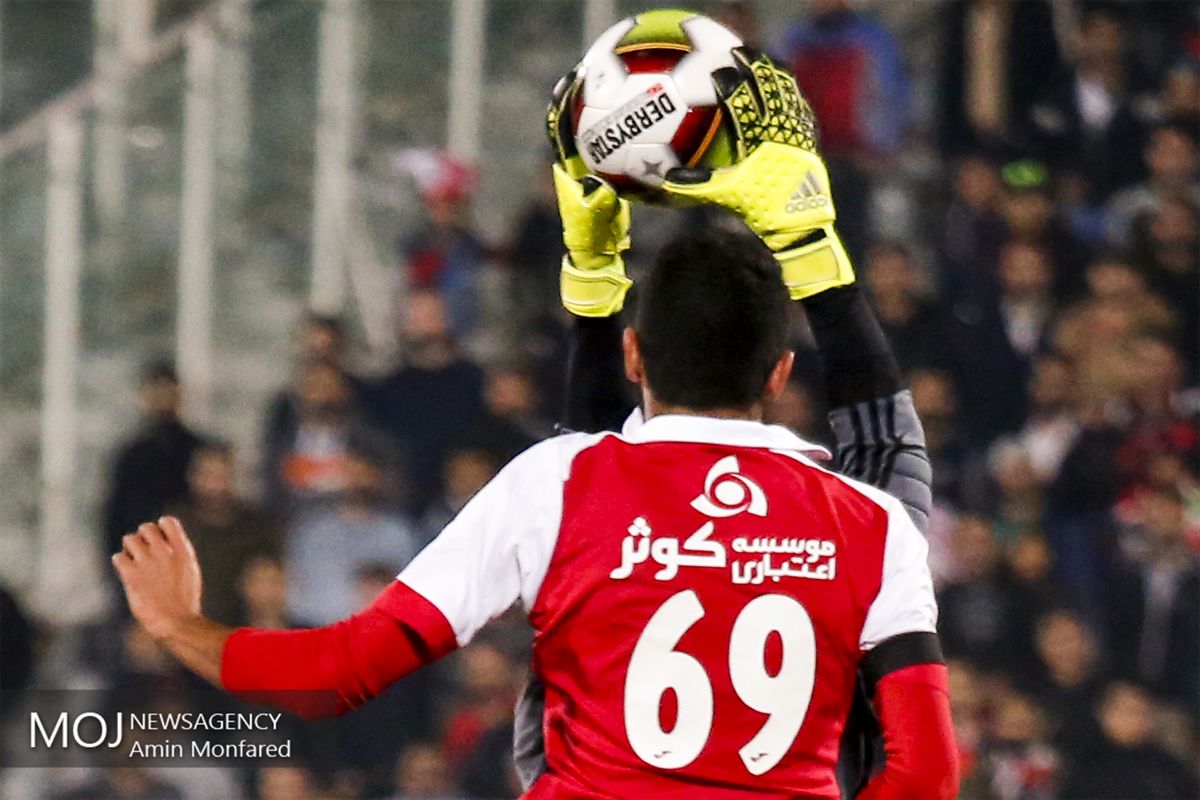 دیدار تیم های پرسپولیس و پدیده مشهد