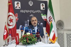 حل مشکلات اقتصادی در اولویت اقدامات دولت است