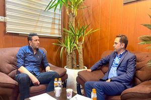 دیدار مدیر و سرمربی استقلال در زمین بی‌طرف کشتی!