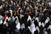 اقامه باشکوه نماز دهه اول ذی‎الحجه در حرم منوّر رضوی