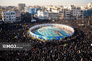 تجمع سوگواران رهبر شهید انقلاب در تهران - ۲