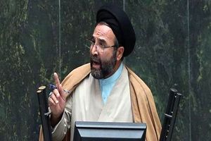 اگر رانت و فسادی در بورس وجود دارد، مسئولان باید نظارت کنند