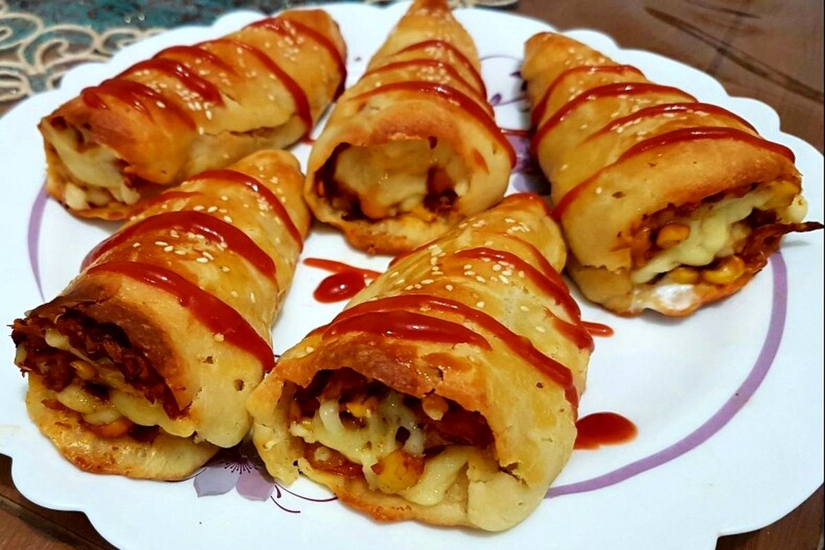 پیتزا+قیفی+مرغ