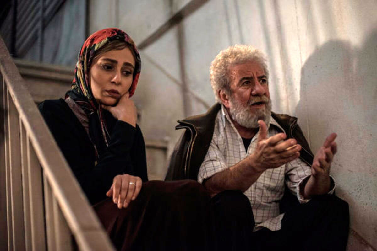 فیلم سینمایی چها راه استانبول