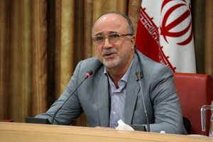 رفع موانع تولید مهمترین موضوع روز استان است