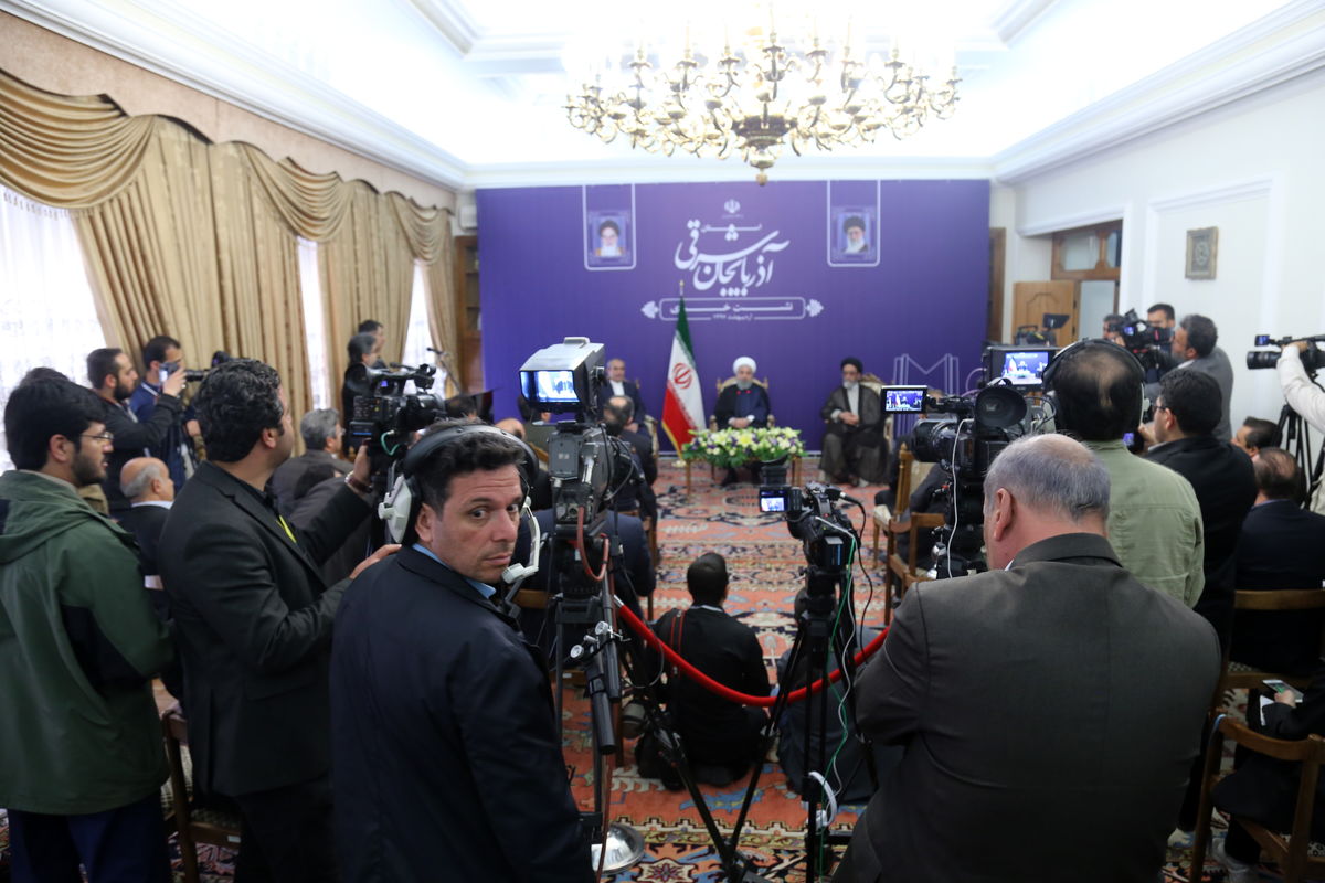 نشست خبری رییس جمهور در تبریز
