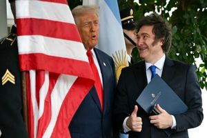 دونالد ترامپ برای حضور در هیات صلح غزه از رئیس‌جمهور آرژانتین دعوت کرد