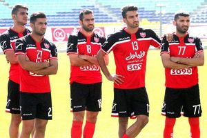 تمرین پرفشار سرخپوشان در روز بازی