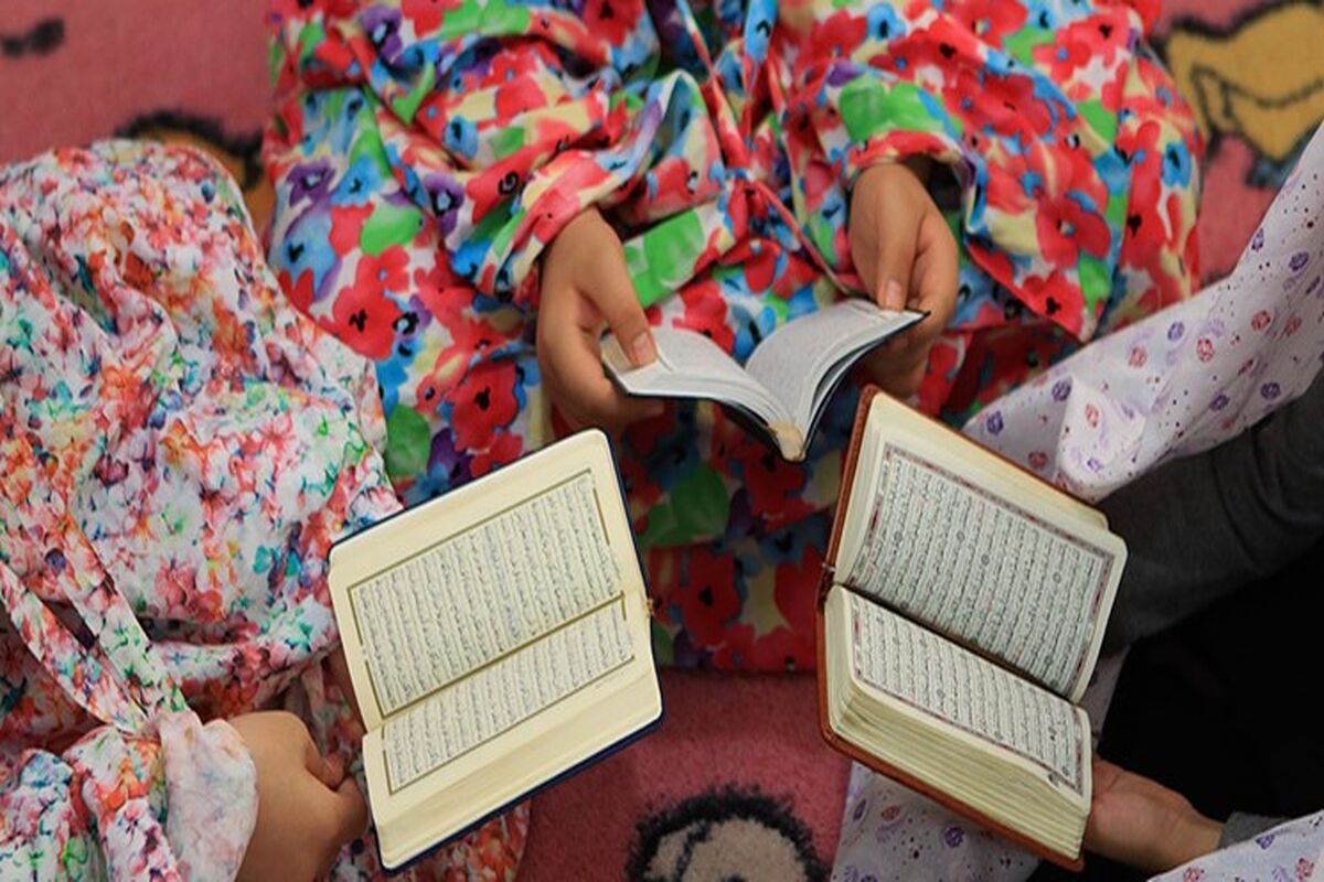 حافظان قرآن کریم
