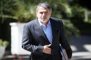 سفر وزیر ارشاد به شیراز برای نکوداشت حافظ
