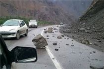 ریزش سنگ در جاده هراز 6 مصدوم برجای گذاشت