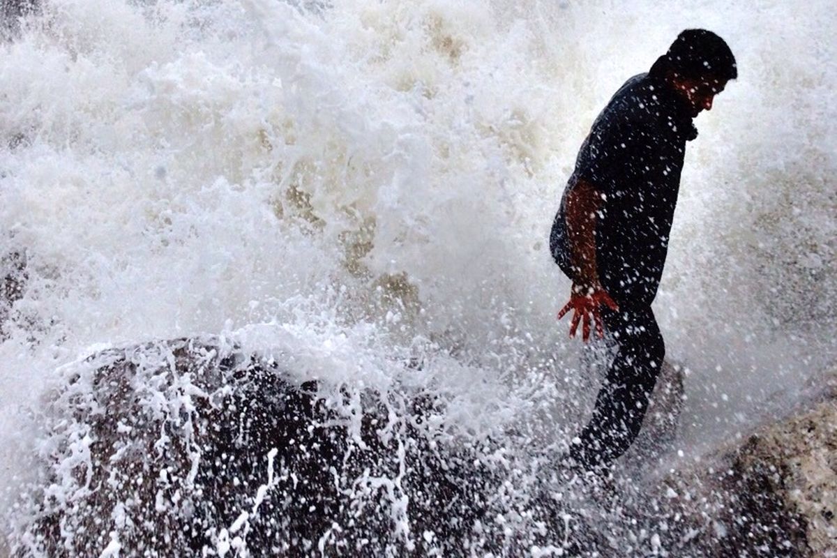 مواج شدن دریا