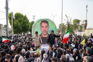 شهید سعید آذربادگان در گلزار شهدای بندرعباس آرام گرفت