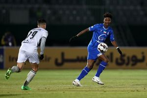 اندونگ در استقلال ماندنی است