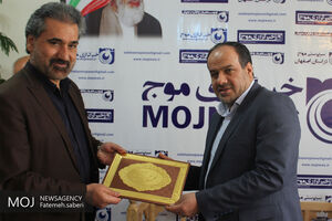بازدید شهردار منطقه 10، مدیر کل بهزیستی و مدیر عامل ساماندهی ناژوان از دفتر خبرگزاری موج اصفهان