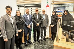 بازدید سرپرست مدیریت عامل بانک سرمایه از شعبه صندوق ذخیره فرهنگیان