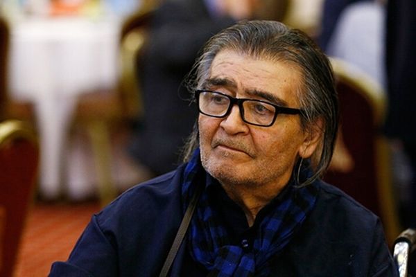 گرامیداشت یاد زنده‌یاد رضا رویگری در شبکه نسیم