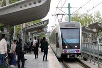 افزایش ساعت کار و سرویس دهی رایگان قطار شهری مشهد در روز میلاد امام رضا (ع)