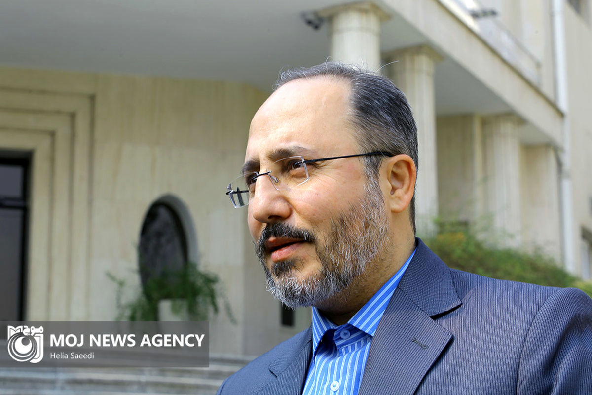 حاشیه جلسه هیات دولت - ۱۶ اسفند