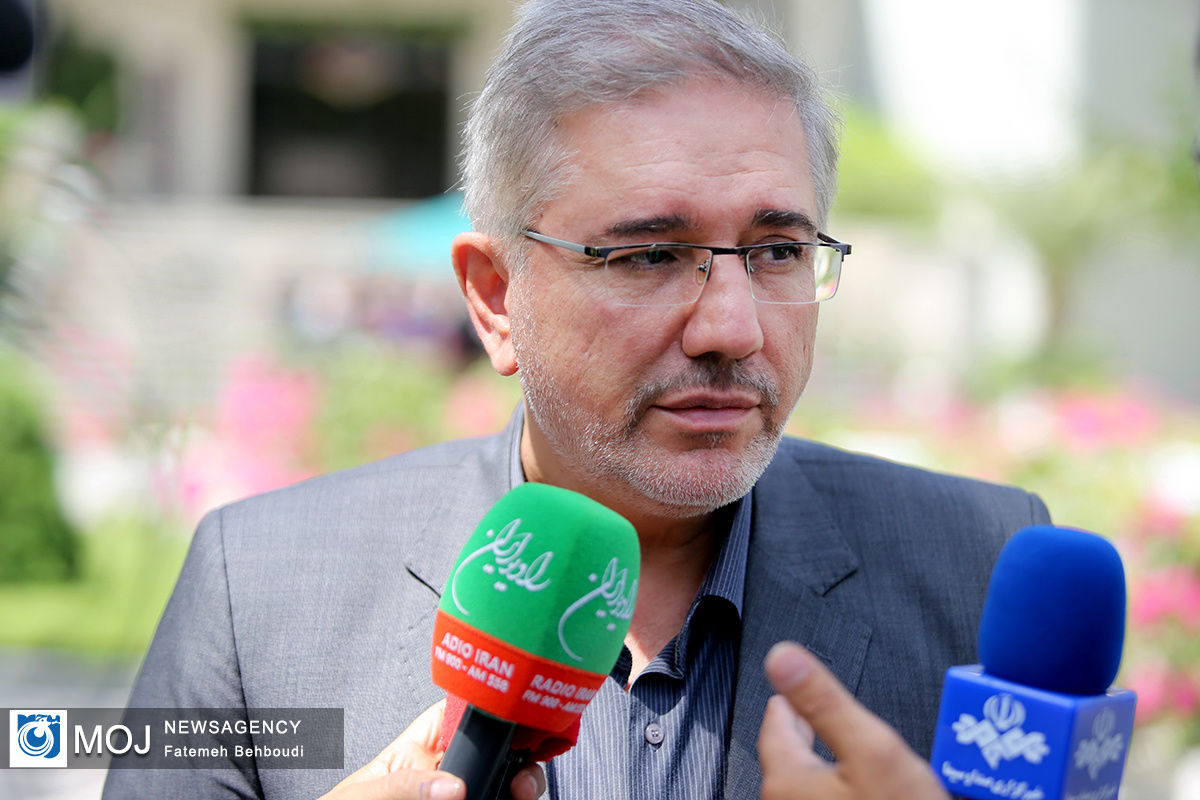 حاشیه جلسه هیئت دولت