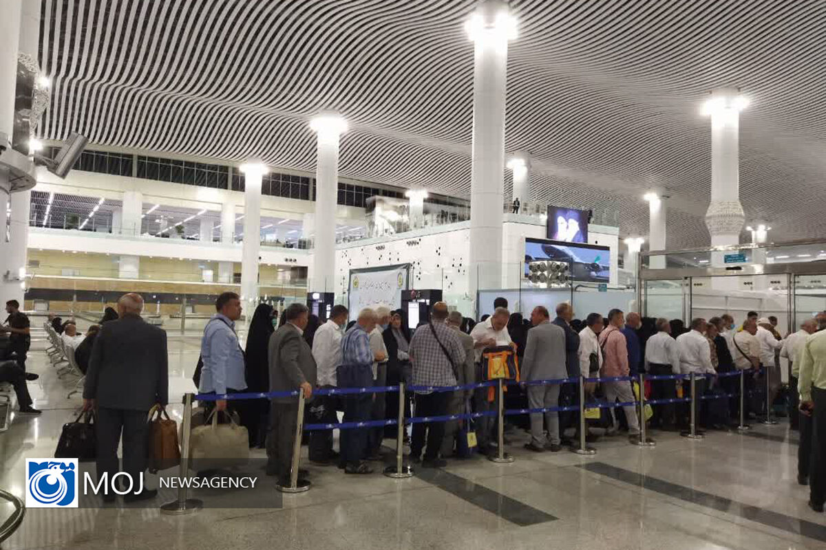 بدرقه اولین کاروان حجاج ایرانی