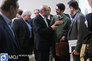 بازدید دکتر دهقان از پارک فناوری دانشگاه تهران