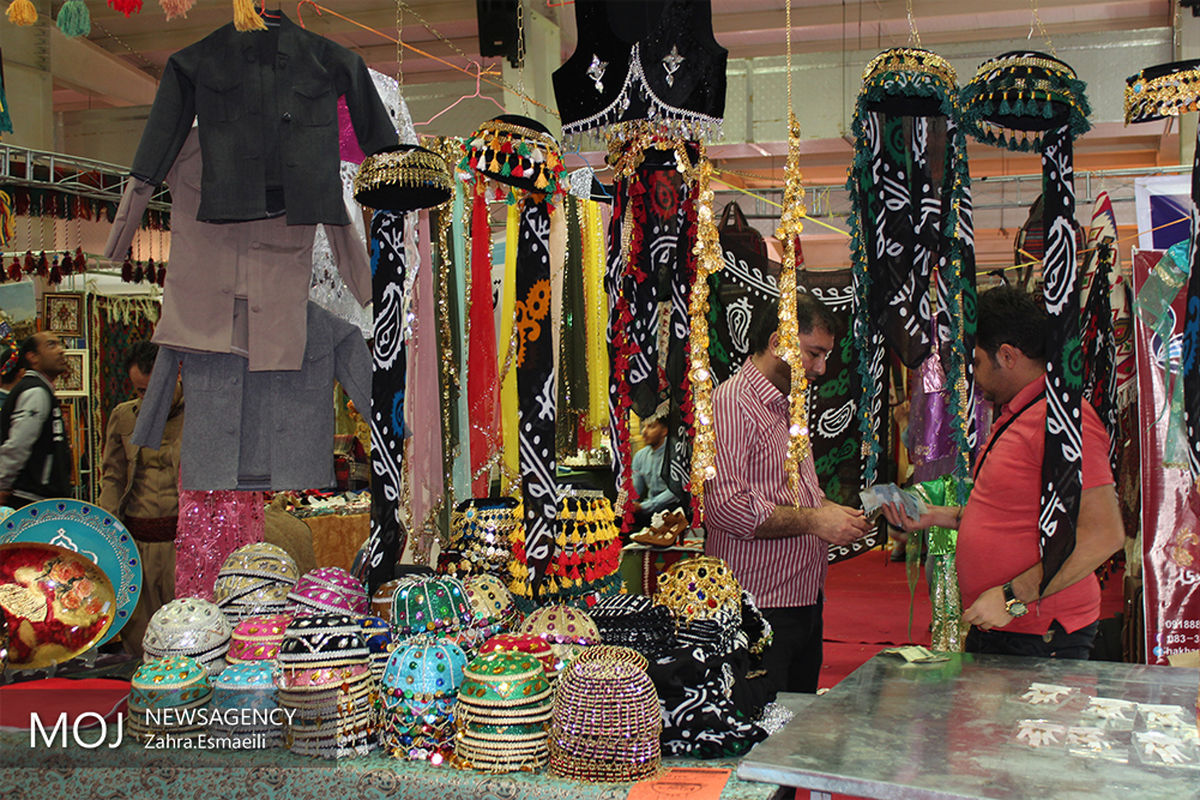 ​افتتاح دومین نمایشگاه گردشگری و صنایع دستی در قشم