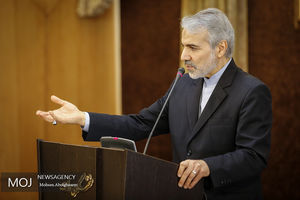 نمی‌گذاریم دو باشگاه استقلال و پرسپولیس دچار مشکل شوند