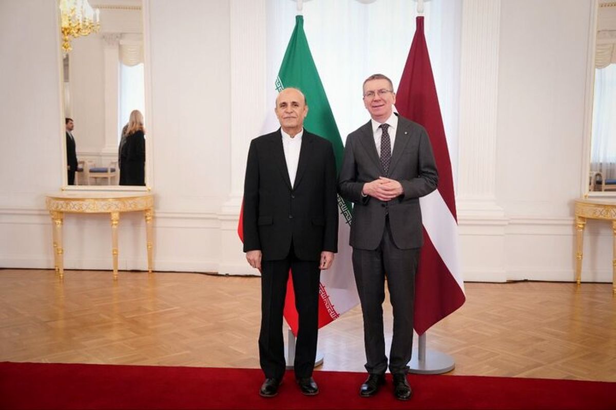 ایران و لتونی