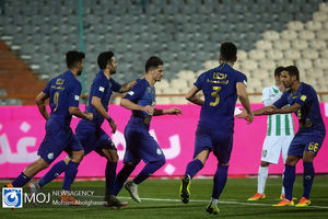 دیدار تیم های فوتبال استقلال و ذوب آهن - ۴ اسفند ۱۳۹۸