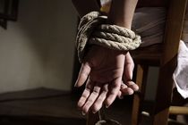 گروگانگیری خانوادگی به دلیل اختلافات مالی در لامرد