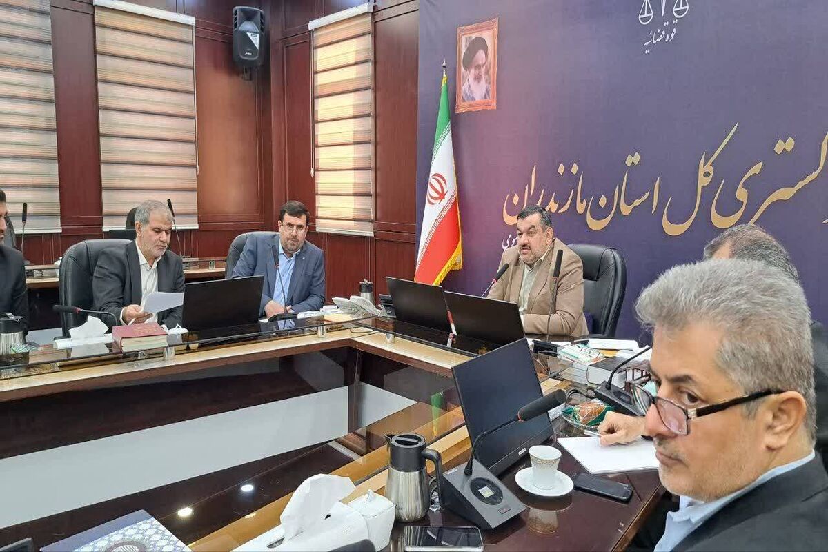 نشست دادگستری با صنف