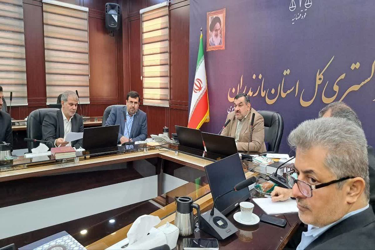 نشست دادگستری با صنف