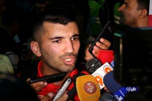 هر کسی گفته مرا دستگیر کرده‌اند، جرأت داشته باشد و اسم بگوید