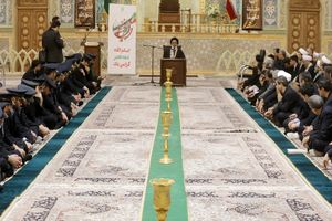 تقارن دهه مبارک فجر با ایام فاطمیه، تقارنی درس‌آموز و پیام‌رسان است