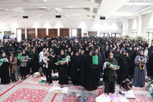 اجتماع مادران و شیرخوارگان حسینی در مصلای بزرگ کیش +گزارش تصویری