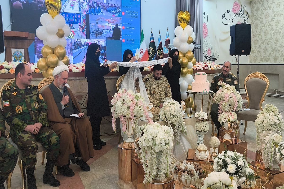 جشن ازدواج سربازان