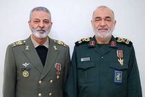 فرمانده کل ارتش و فرمانده کل سپاه از عنایت ویژه فرمانده معظم کل قوا قدردانی کردند