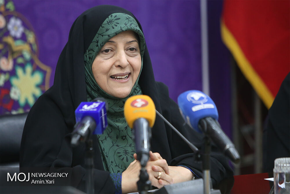 بستر ورود بانوان به ورزشگاه‌ها در حال انجام است